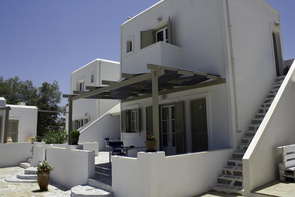 Almira Suites - Seafront - Naousa  Exterior foto